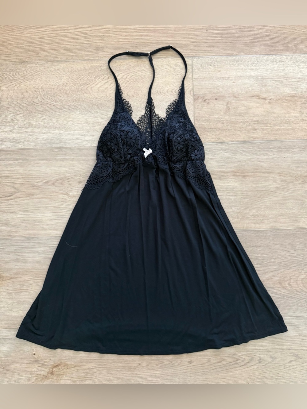 Victoria’s Secret Lace Cup Racerback Chemise Padded Cups Black Small